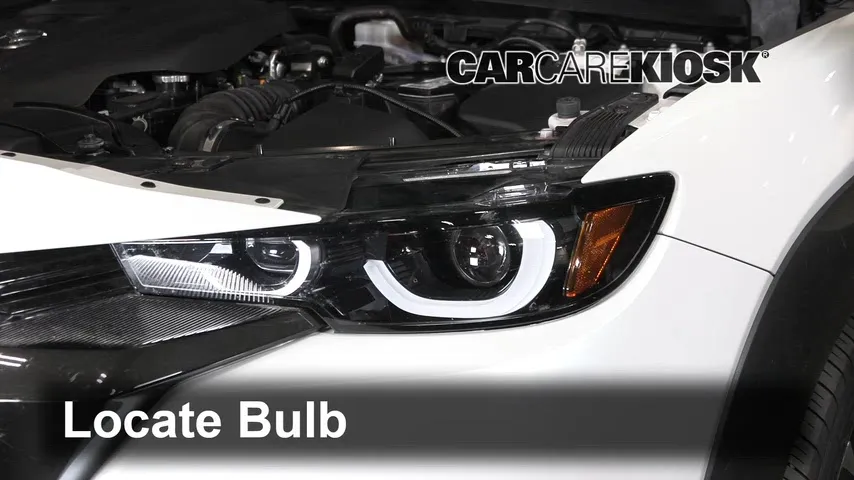 2023 Mazda CX-50 2.5 Turbo 2.5L 4 Cyl. Turbo Éclairage Feux de route (remplacer l'ampoule)